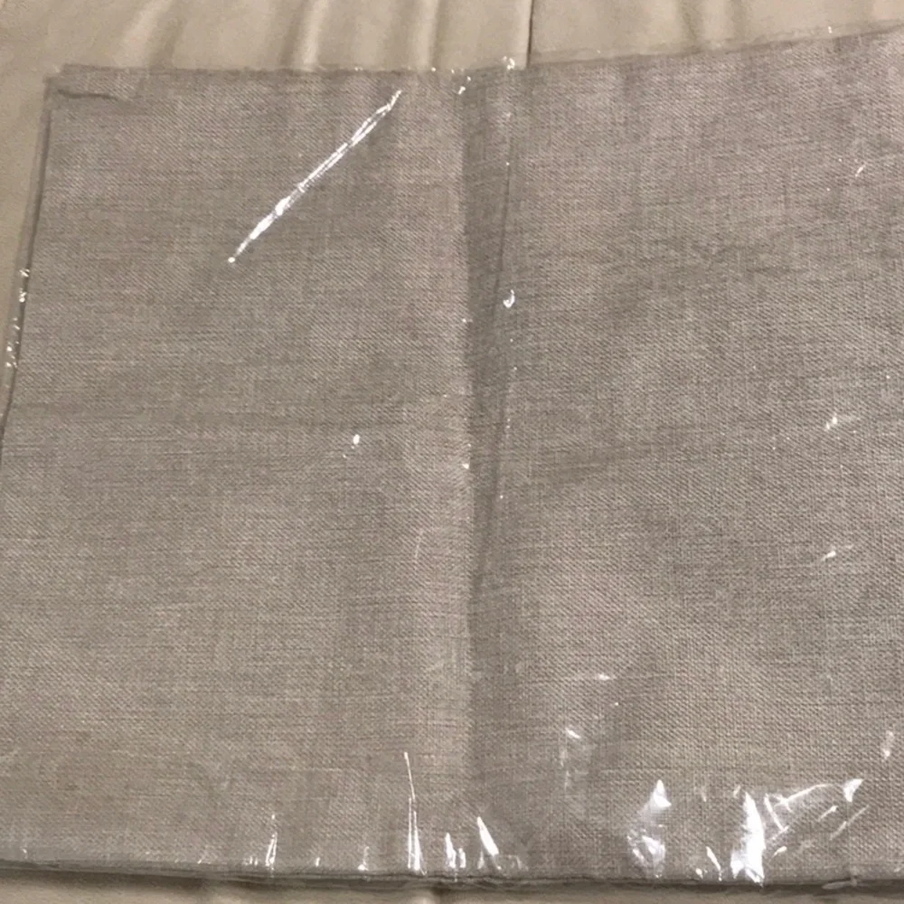 Throw pillow cover